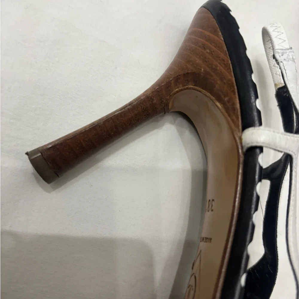 Chanel Slingbacks - Picture 4 of 5